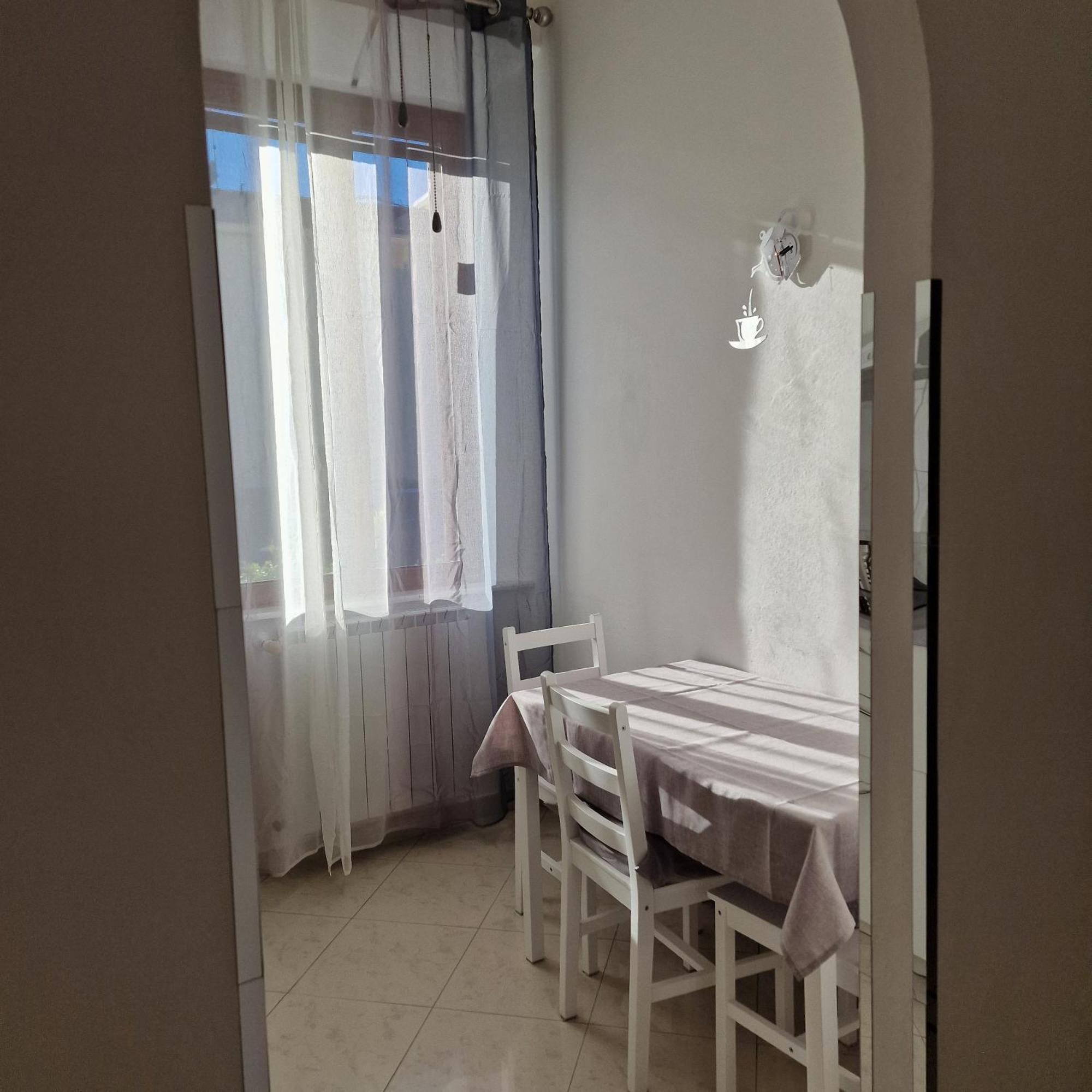 Cinzia'S House Of Mirrors Apartment Pisa Exterior photo